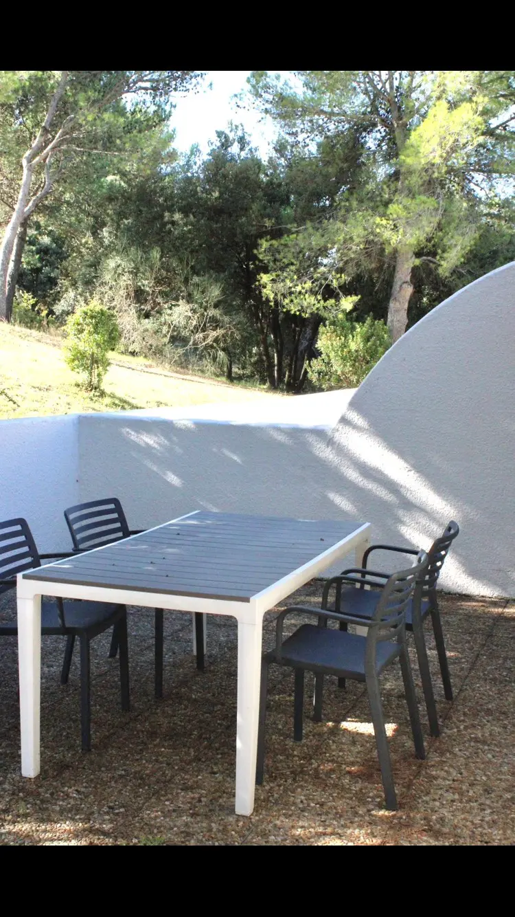 Terrace of the one-bedroom apartment, looking onto the garden
