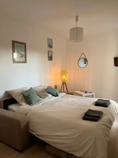 Canap&eacute;-lit d'un appartement des R&eacute;sidences de Coulondres